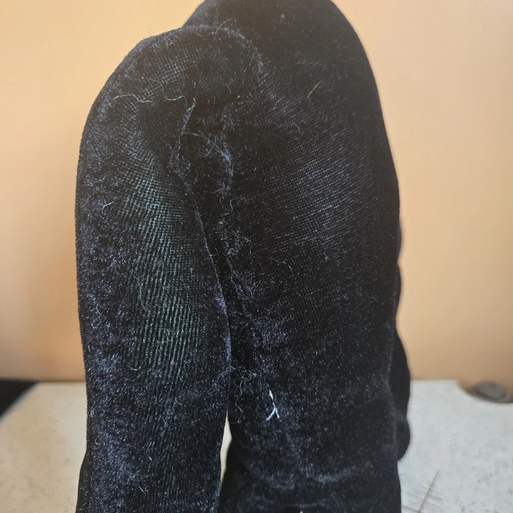 Halloween Cat That Stands With Positional Tail